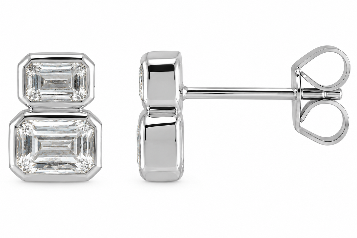 14kMini-Me Emerald Diamond Earring